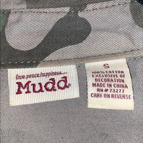 Camouflage, long sleeve button-up with pocket stud - Picture 2 of 6